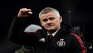 "أستمتع بالانتقادات".. سولشاير يستفز جماهير يونايتد بعد نجاته من الإقالة