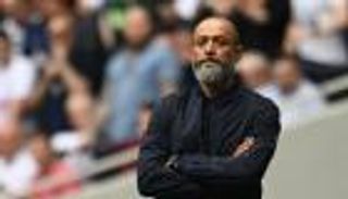 إقالة مدرب توتنهام.. الضحية الثالثة في الدوري الإنجليزي