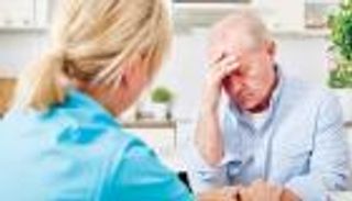 أعراض الخرف الجبهي الصدغي.. عدوانية ولامبالاة 