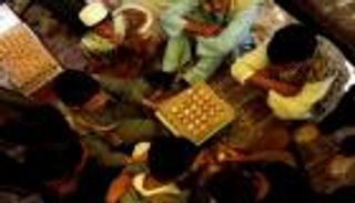 "البيض" يزيد من قتامة المشهد في أفغانستان