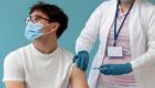 أمريكا تسمح بتلقيح الأطفال ضد كورونا.. وبايدن يشيد