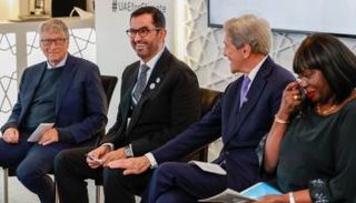 الدكتور سلطان بن أحمد الجابر خلال جلسة المجلس الأطلسي