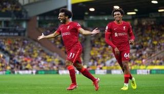 أرنولد - صلاح 