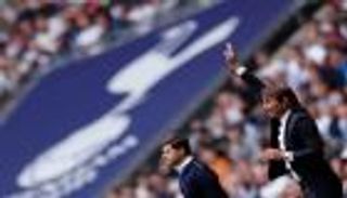 انتهت الأزمة.. موعد الظهور الأول لكونتي مع توتنهام