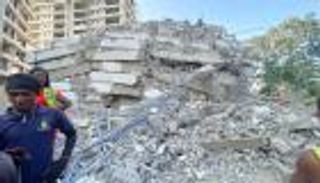 انهيار مبنى لاجوس.. حصيلة الضحايا ترتفع إلى 36 قتيلا