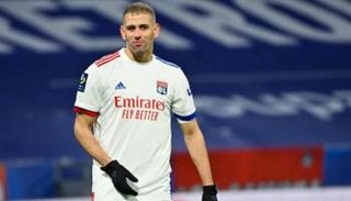 إسلام سليماني لاعب ليون الفرنسي