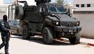 أحد عناصر الأمن التونسية- أرشيفية
