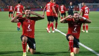 علي معلول ومحمد شريف في قمة الأهلي والزمالك