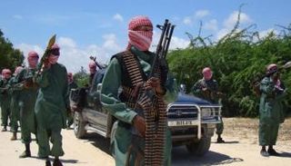 عناصر من حركة الشباب الإرهابية بالصومال