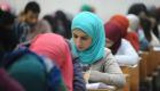 كيف تحمي أبناءك من "شبكات الإخوان"؟