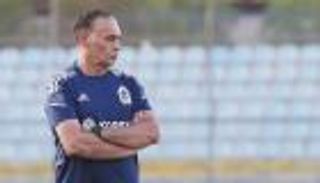 الهزيمة لا تكفي.. الشرطة يقصي مدرب القوة الجوية من الدوري العراقي