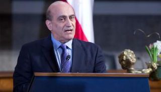 الخبير الأمريكي الدكتور وليد فارس