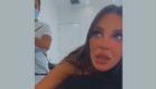 نادين نجيم تخرج عن المألوف.. بثت فيديو أثناء "عملية شد" بعيادة تجميل