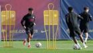 بسبب أنسو فاتي.. كوتينيو يرفع راية التمرد في برشلونة