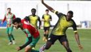 بولينج ديمبلي.. من عامل بناء إلى هداف الدوري التونسي 