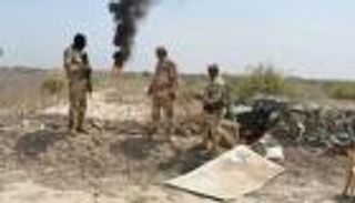 العراق يطارد قيادات "داعش" في صحراء الأنبار  