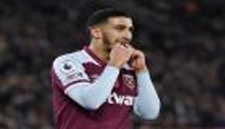 بالفيديو.. احتفال عائلي لسعيد بن رحمة بعد إسقاط ليفربول