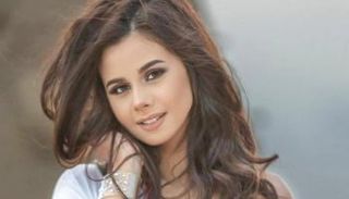 الفنانة المصرية منة عرفة