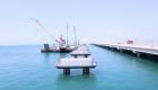 "قطار الاتحاد".. رحلة أول جسر بحري لسكك الحديد في الإمارات