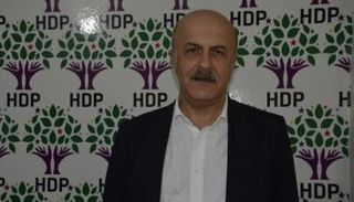 المعارض نجدت إبك يوز 