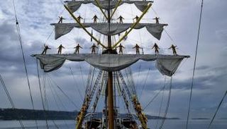 السفينة كواوتيموك المكسيكية 