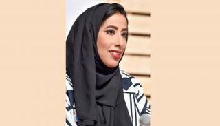 منى غانم المري رئيسة نادي دبي للصحافة