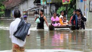 الأحوال الجوية السيئة تسببت في أضرار واسعة للمنازل والمحاصيل الزراعية