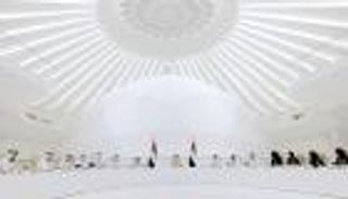 الإمارات تقر رخصة تجريبية لـ"الصكوك الكسرية".. حصص صغيرة رقمية