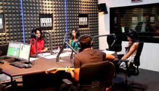 أحد استوديوهات إذاعة Luxe Radio - أرشيفية