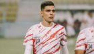 حقيقة مفاوضات الأهلي مع أشرف بن شرقي.. والزمالك يرد