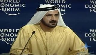 الشيخ محمد بن راشد آل مكتوم خلال مشاركته في منتدى دافوس - أرشيفية