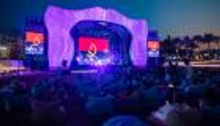 أنجولا تنظر للمستقبل عبر إكسبو دبي.. أمسية خريفية في يوم الاستقلال