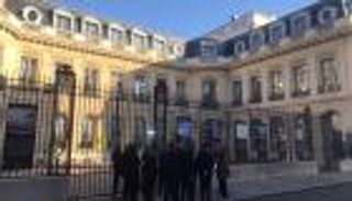 أجواء استثنائية.. تعزيزات أمنية وترقب قبل مؤتمر باريس حول ليبيا