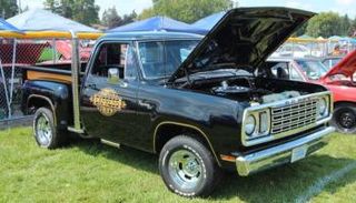 محرك الشاحنات من دودج Big-Block V8