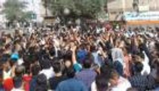 "لن نعود لبيوتنا".. مظاهرات المياه تجتاح وسط إيران