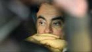 تحالف رينو ودايملر ونيسان على وشك الانهيار.. "لعنة غصن"