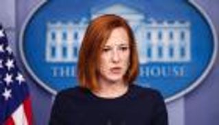 صوت البيت الأبيض يتعافى من كورونا.. بساكي بـ"الكعب العالي"