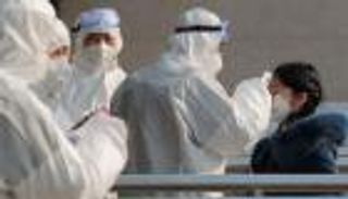 الصين تسجل 75 إصابة جديدة بكورونا