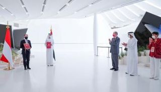 حمدان بن محمد يلتقي أمير موناكو في جناح الإمارات في "إكسبو 2020 دبي"