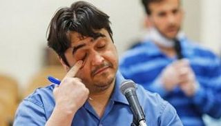 الصحفي الإيراني المعارض روح الله زم