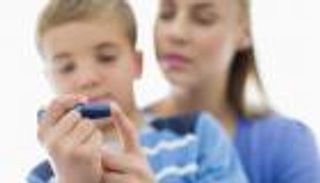 في يومه العالمي.. خطوات لحماية طفلك من السكري