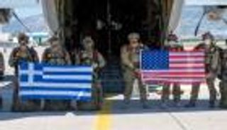 العبور المشترك.. تدريبات عسكرية أمريكية يونانية 
