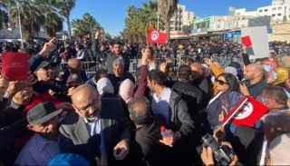 أنصار الإخوان خلال مسيرتهم الاحتجاجية