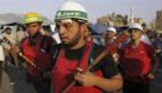 أسلحة ومولوتوف.. مخاوف من إعادة سيناريو "رابعة" بتونس