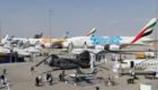 في عصر "قلاقل الإمداد".. طائرات الشحن تخطف الأضواء بمعرض دبي للطيران