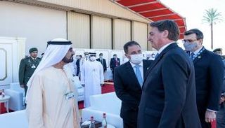 الشيخ محمد بن راشد يستقبل وزراء دفاع وأركان دول مشاركة في دبي للطيران