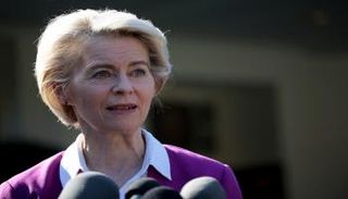 رئيسة المفوّضية الأوروبية أورسولا فون دير لايين 