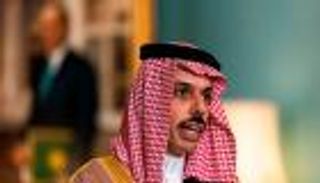 وزير الخارجية السعودي: لا نرى أي فائدة من التعامل مع لبنان حاليا