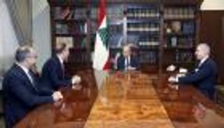 أزمة قرداحي.. عون يفتش في حقيبة السفراء عن الحل