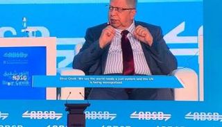 إلنور شفيق كبير مستشاري الرئيس التركي